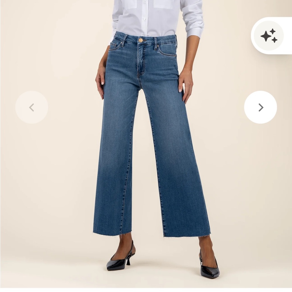 Kut from the Kloth Medium Wash Denim Jeans